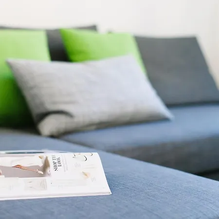 Deluxe Lwp7 Апартаменты *